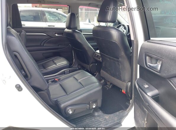 5TDJZRFH8JS541727 2018 TOYOTA HIGHLANDER Белый Вид наклейки с VIN-кодом
