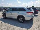 2018 Toyota Highlander Silver vin: 5TDJZRFH9JS846752
