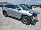2018 Toyota Highlander Silver vin: 5TDJZRFH9JS846752