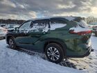 2025 Toyota Highlander Зеленый vin: 5TDKDRBH2SS583806