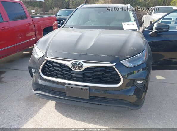 5TDKDRBH8PS503366 2023 TOYOTA LE Black Front view