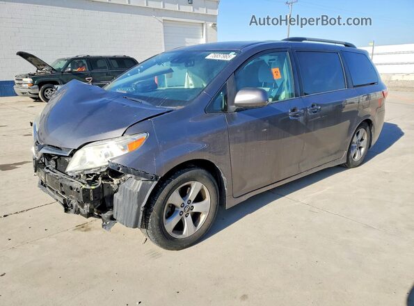 5TDKZ3DC5JS924498 2018 TOYOTA SIENNA Gray Front left