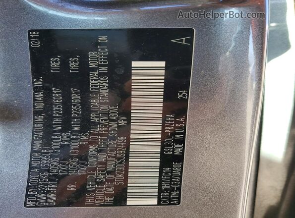 5TDKZ3DC5JS924498 2018 TOYOTA SIENNA Gray Engine compartment view