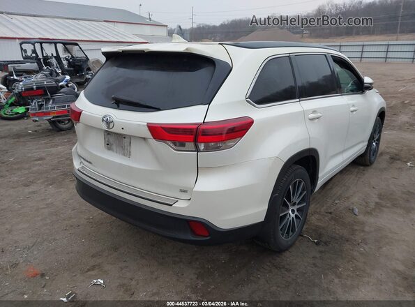 5TDKZRFH2HS512478 2017 TOYOTA HIGHLANDER Белый Задняя правая четверть