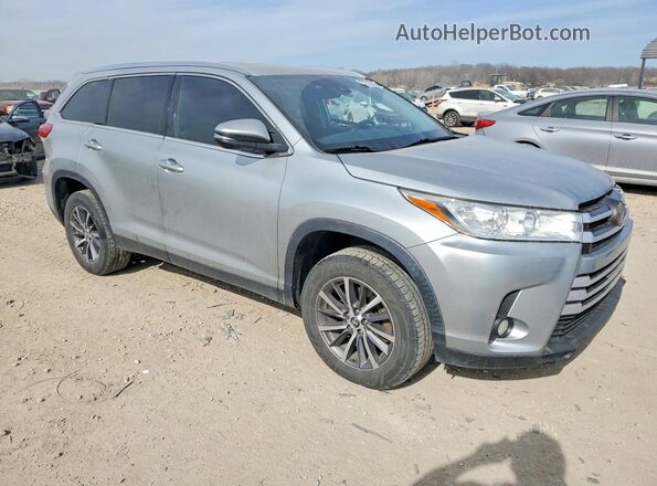 5TDKZRFH5KS313187 2019 TOYOTA HIGHLANDER Серый Передняя правая четверть