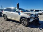 2018 Toyota Highlander Se White vin: 5TDKZRFH7JS542176