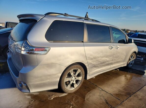 5TDXK3DC2GS725458 2016 TOYOTA SIENNA Silver Tył prawy