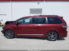 2016 Toyota Sienna Se Premium 8 Passenger Red vin: 5TDXK3DC3GS744181