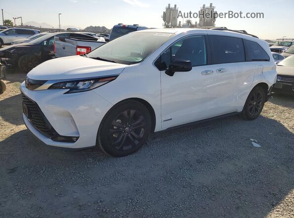 5TDXRKEC0MS015040 2021 TOYOTA SIENNA White წინა მარცხენა ხედი სამი მეოთხედიდან