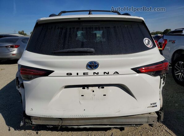 5TDXRKEC0MS015040 2021 TOYOTA SIENNA White უკანა ხედი