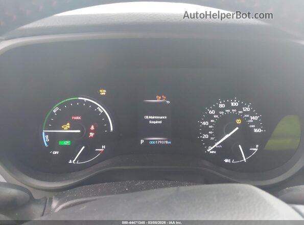 5TDXRKEC5MS005619 2021 TOYOTA SIENNA Серебряный Вид задних сидений