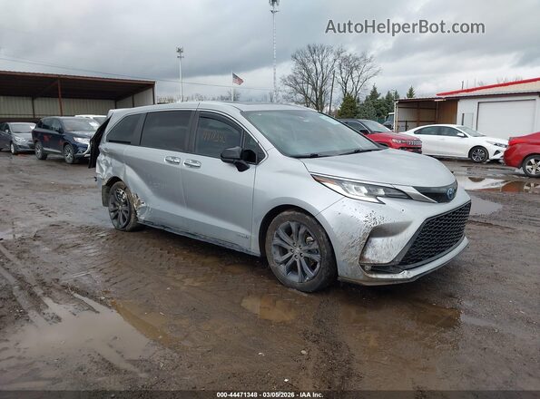 5TDXRKEC5MS005619 2021 TOYOTA SIENNA Серебряный Передняя правая четверть