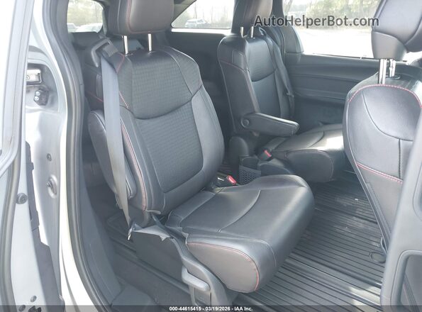 5TDXRKECXSS226422 2025 TOYOTA SIENNA Серебряный Вид наклейки с VIN-кодом
