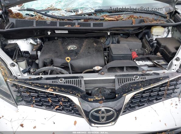 5TDXZ3DC5JS916715 2018 TOYOTA SIENNA Silver Widok z tyłu