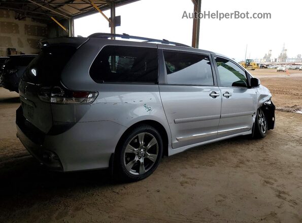 5TDXZ3DC9JS957722 2018 TOYOTA SIENNA Серый Задняя правая четверть