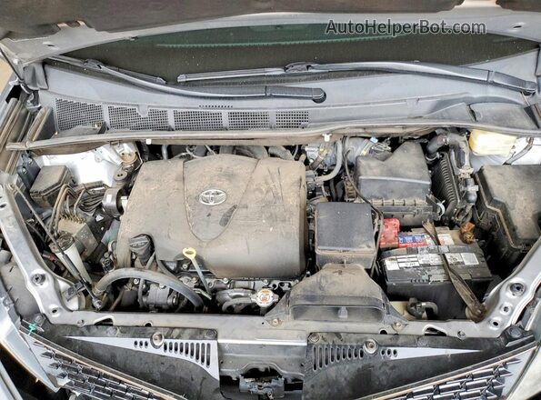 5TDXZ3DC9JS957722 2018 TOYOTA SIENNA Серый Вид подкапотного пространства