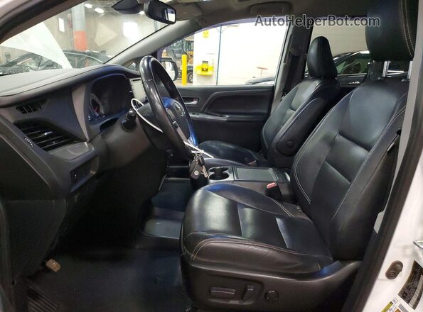 5TDXZ3DCXLS025046 2020 TOYOTA SIENNA White Front interior view