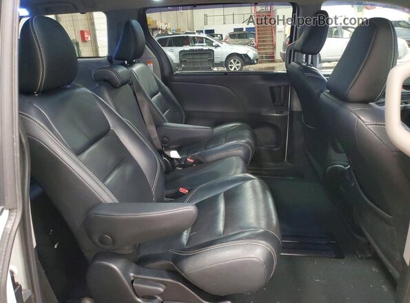 5TDXZ3DCXLS025046 2020 TOYOTA SIENNA White Rear interior view