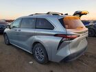 2022 Toyota Sienna Silver vin: 5TDYRKEC2NS085645