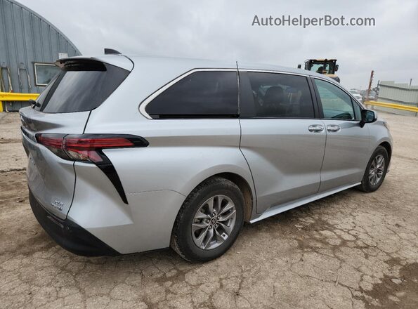 5TDYRKEC3NS094192 2022 TOYOTA SIENNA Silver Задня права чверть