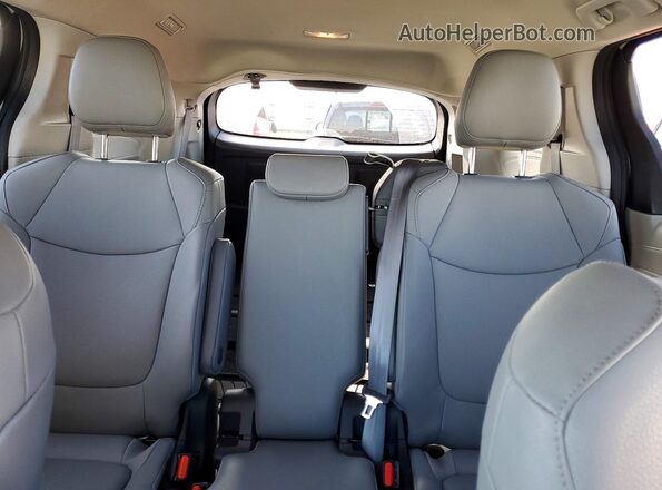 5TDYRKECXPS174480 2023 TOYOTA SIENNA Белый Вид задних сидений