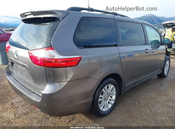 5TDYZ3DC3HS893076 2017 TOYOTA LE Серый Задняя правая четверть