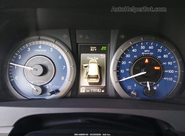 5TDYZ3DC6JS940980 2018 TOYOTA LIMITED White უკანა სავარძლების ხედი