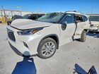 2021 Toyota Highlander Limited White vin: 5TDYZRAH4MS519623
