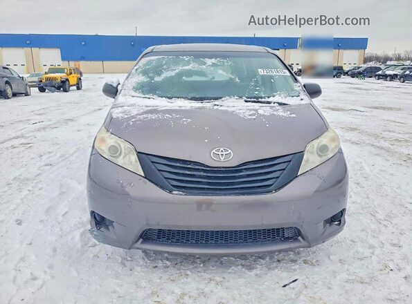 5TDZK3DC9GS750186 2016 TOYOTA SIENNA Серый Вид спереди
