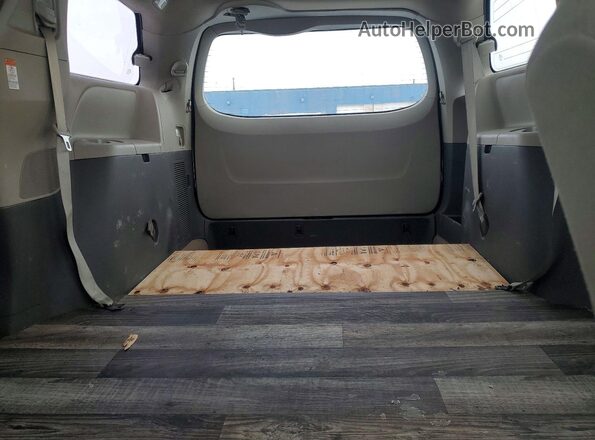 5TDZK3DC9GS750186 2016 TOYOTA SIENNA Серый Вид задних сидений