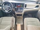 2016 Toyota Sienna Серый vin: 5TDZK3DC9GS750186