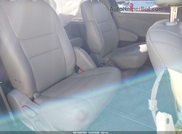 5TDZZ3DC5LS073465 2020 TOYOTA SIENNA Blue Вид наклейки з VIN-кодом