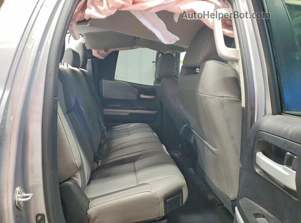 5TFBY5F16JX693129 2018 TOYOTA LIMITED Silver Вид задніх сидінь