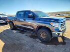 2017 Toyota Tundra Sr5 Серый vin: 5TFDW5F18HX615427