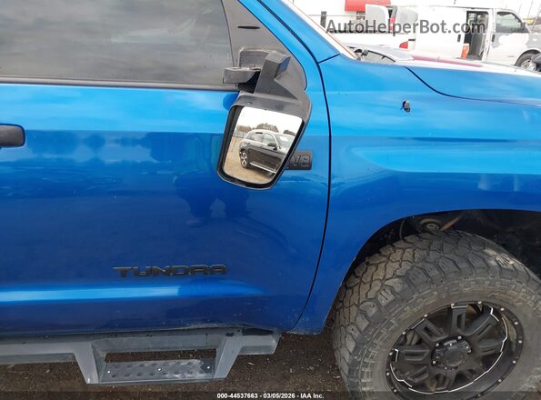 5TFDW5F19JX719155 2018 TOYOTA TUNDRA Синий 