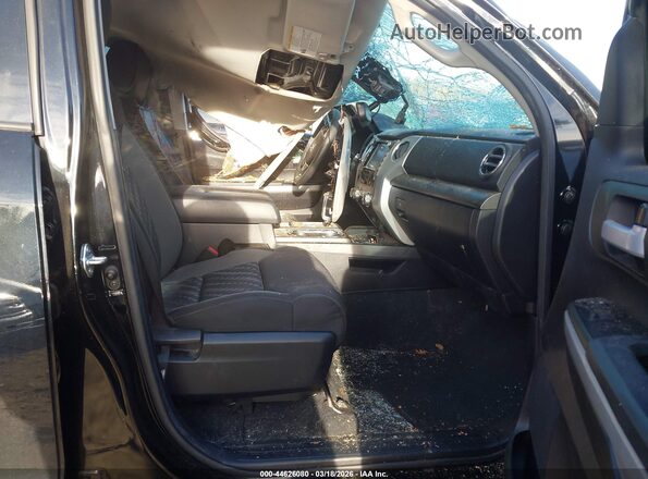5TFDY5F14MX985679 2021 TOYOTA TUNDRA Черный Вид салона спереди