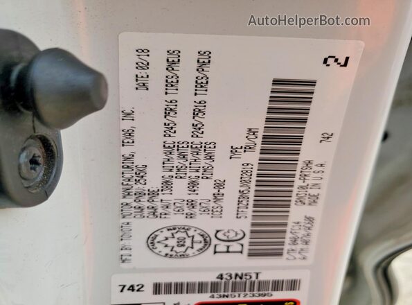 5TFDZ5BN5JX032819 2018 TOYOTA TACOMA Белый Вид подкапотного пространства