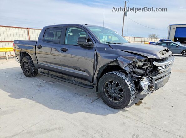 5TFEM5F19HX113147 2017 TOYOTA TUNDRA Серый Передняя правая четверть