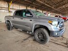 2018 Toyota Tundra Crewmax Sr5 Серебряный vin: 5TFEY5F13JX240521 2018 Toyota Tundra Crewmax Sr5 Серебряный vin: 5TFEY5F13JX240521