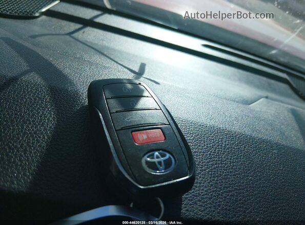 5TFJA5DB2SX330422 2025 TOYOTA LIMITED Красный Вид панели приборов
