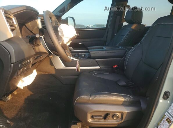 5TFJA5DB3TX346212 2026 TOYOTA LIMITED Зеленый Вид салона спереди