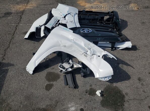 5TFKB5AA0TX051419 2026 TOYOTA TUNDRA Белый Вид подкапотного пространства