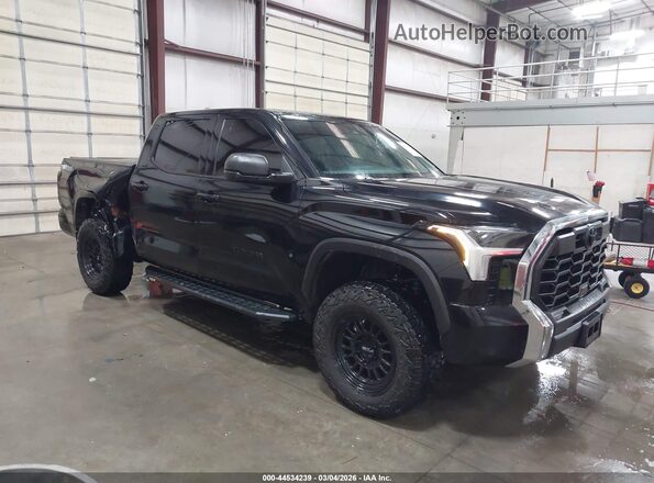 5TFLA5DB1SX273882 2025 TOYOTA TUNDRA Черный Передняя правая четверть