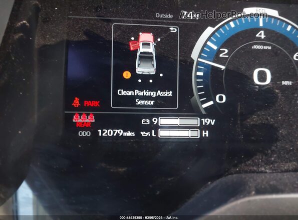 5TFMC5DB6SX111552 2025 TOYOTA TUNDRA HYBRID Белый Вид задних сидений