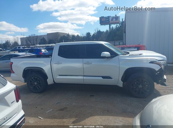 5TFNC5DB4RX052645 2024 TOYOTA TUNDRA HYBRID Белый Панорамный вид салона 360°