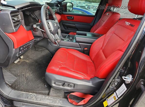 5TFPC5DB2RX045864 2024 TOYOTA TUNDRA Black Front interior view