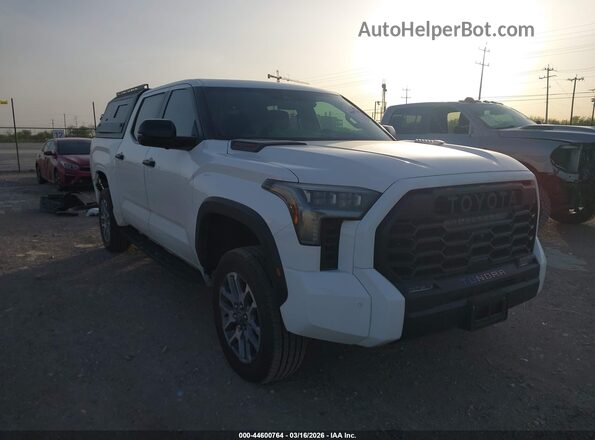 5TFPC5DB3SX113885 2025 TOYOTA TUNDRA HYBRID Белый Передняя правая четверть