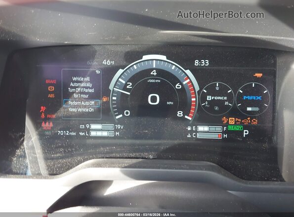 5TFPC5DB3SX113885 2025 TOYOTA TUNDRA HYBRID Белый Вид задних сидений