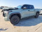 2022 Toyota Tundra Crewmax Limited Gray vin: 5TFPC5DB7NX013101