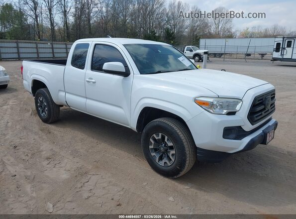 5TFRX5GNXJX124142 2018 TOYOTA TACOMA Белый Передняя правая четверть